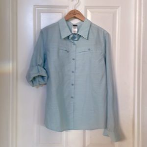 Patagonia light blue womens sz 14 button up shirt. Light weight